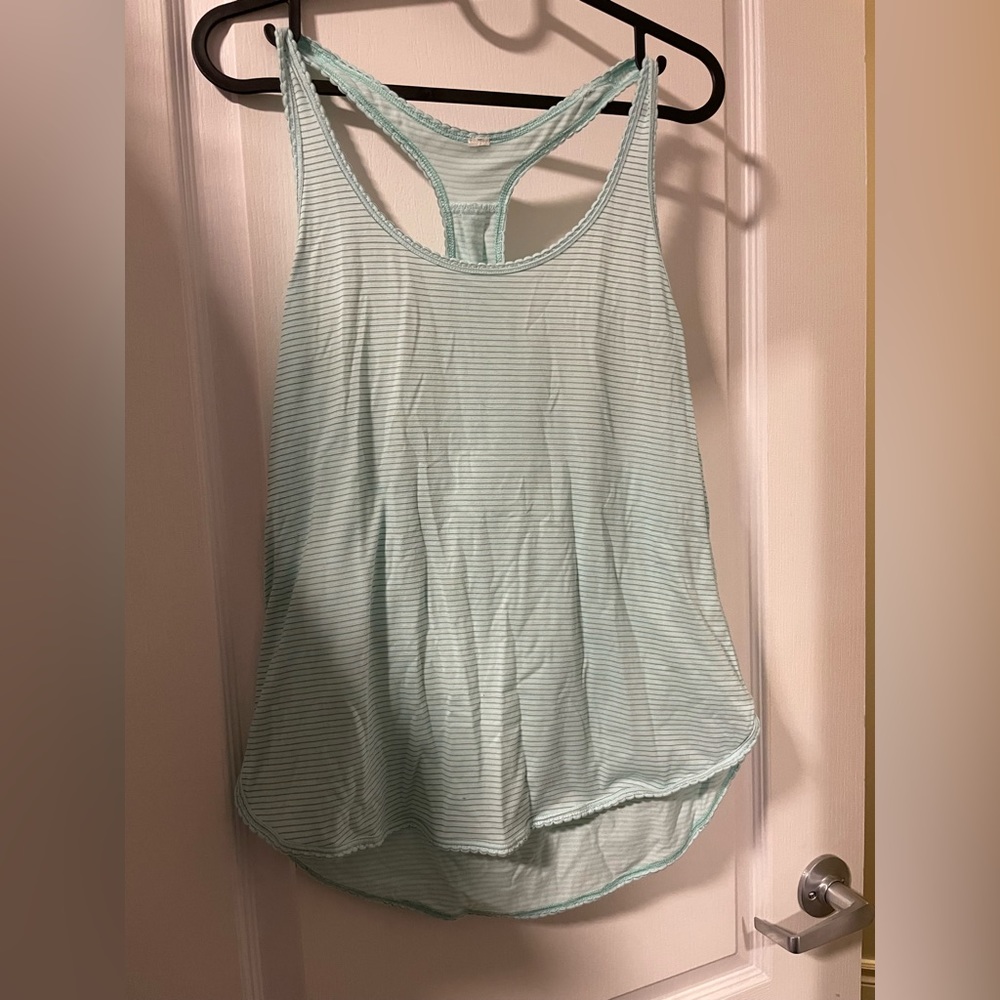 Lululemon tank top